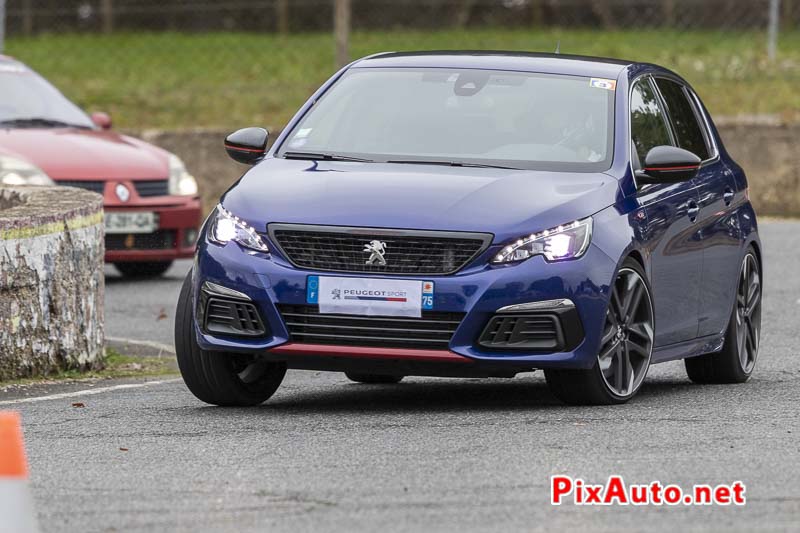 Peugeot 308 GTI, dans le virage des deux ponts