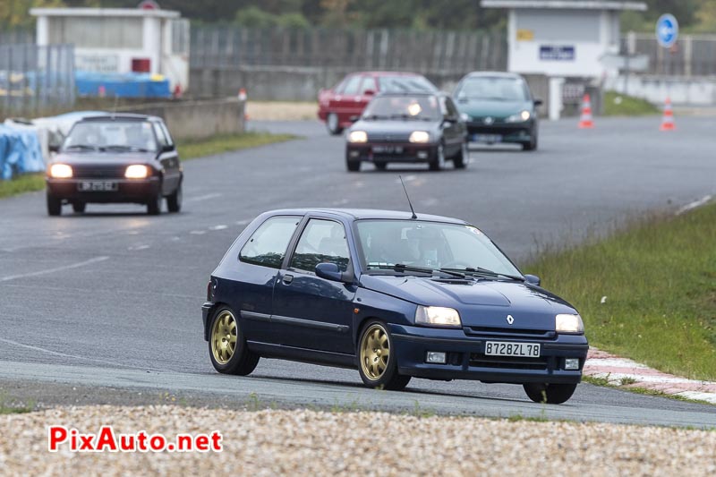 Renault Clio Williams lors du Liberte, Egalite, Roulez !