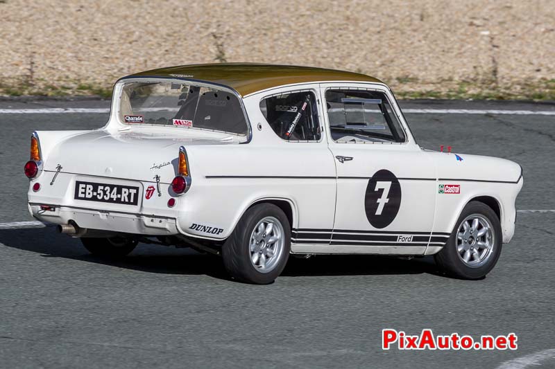 Ford Anglia dans Epingle du Faye