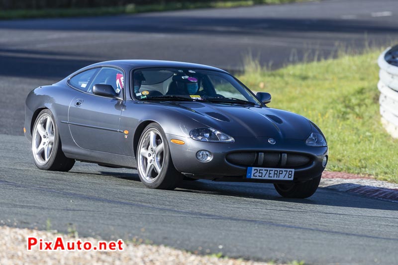 God Save The Car Festival, Jaguar XkR coupe