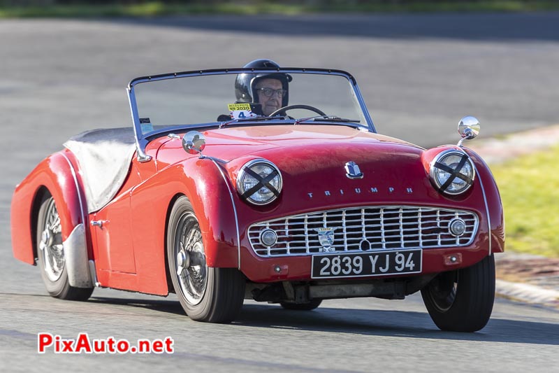 , Roadster Triumph TR3 au God Save The Car Festival