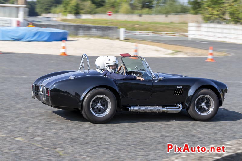 United Colors Of Autodrome, Ac Cobra Replica