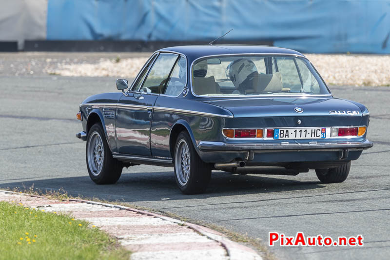 United Colors Of Autodrome, coupé BMW 3.0 CSL arriere