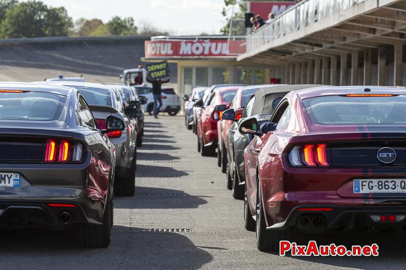 3e US Motor Show, Plateau Autos Us Sportive