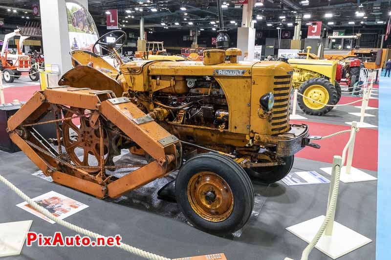 Retromobile 2020, Tracteur Renault Modele 3042