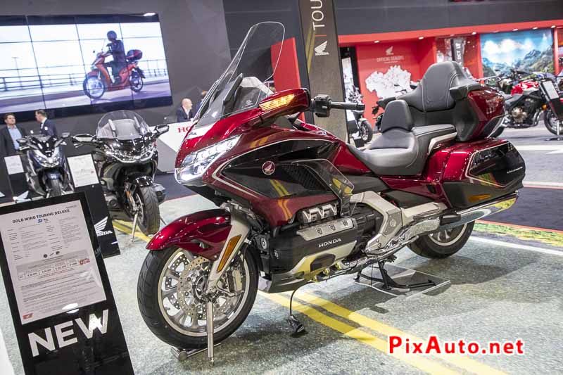 Brussels Motor Show, Honda Gold Wing Touring Deluxe