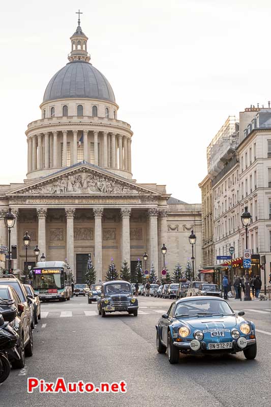 Traversee De Paris, Alpine A110 Rue Soufflot