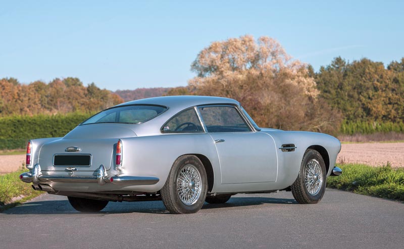 Aston Martin DB4 Series 2 Profil, vente BONHAMS a Paris 2021