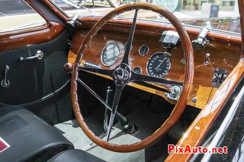 Bonhams Paris, tableau de bord Bugatti 57 Atalante