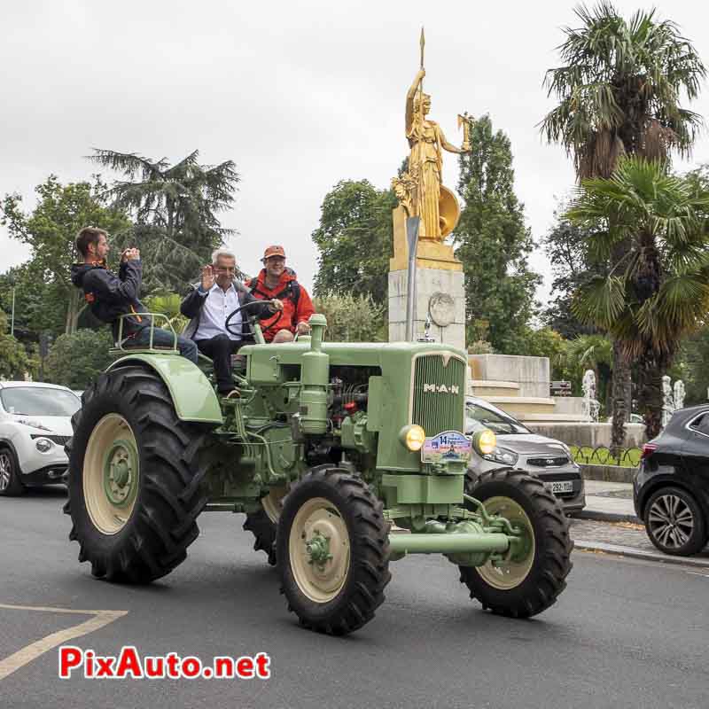 Traversee De Paris, Tracteur Man