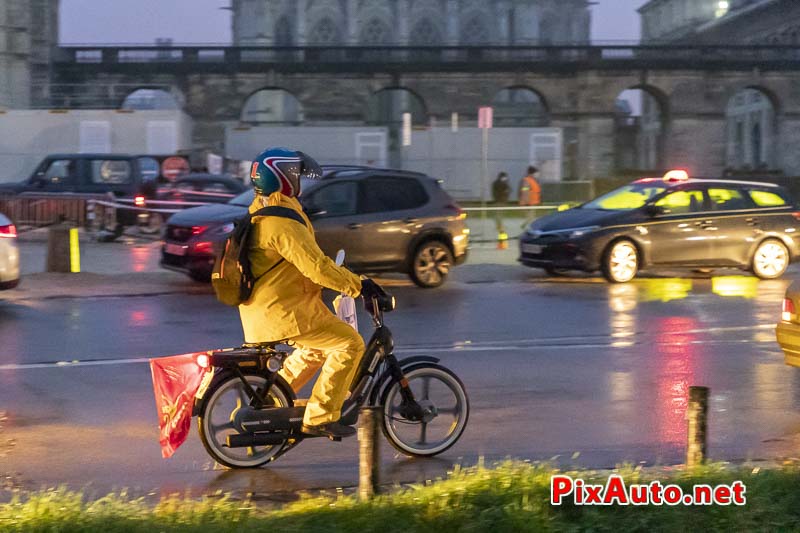 21e Traversee De Paris Hivernale, Velomoteur